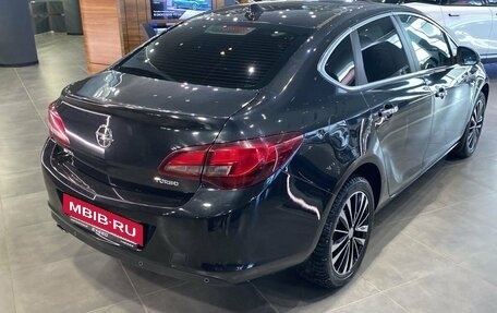 Opel Astra J, 2013 год, 653 000 рублей, 8 фотография