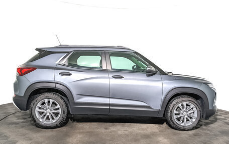 Chevrolet TrailBlazer, 2021 год, 2 450 000 рублей, 4 фотография