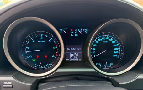 Toyota Land Cruiser 200, 2009 год, 2 590 000 рублей, 14 фотография