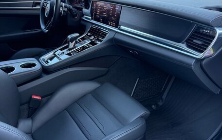 Porsche Panamera II рестайлинг, 2021 год, 14 000 000 рублей, 16 фотография