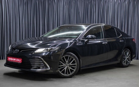 Toyota Camry, 2022 год, 3 998 000 рублей, 1 фотография