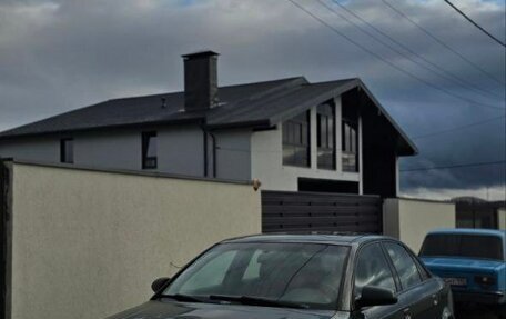 Audi A4, 2002 год, 450 000 рублей, 1 фотография