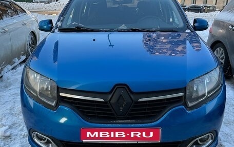 Renault Logan II, 2017 год, 850 000 рублей, 1 фотография