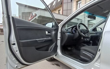 KIA Rio III рестайлинг, 2012 год, 740 000 рублей, 9 фотография