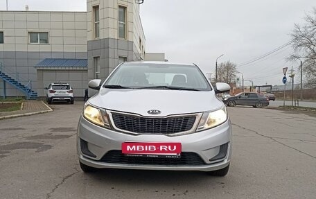 KIA Rio III рестайлинг, 2012 год, 740 000 рублей, 2 фотография