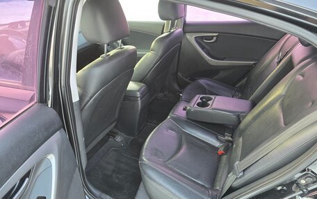 Hyundai Avante, 2011 год, 720 000 рублей, 6 фотография