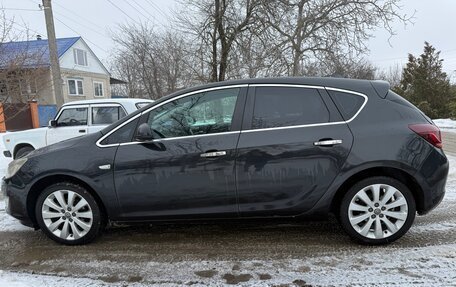 Opel Astra J, 2011 год, 630 000 рублей, 4 фотография