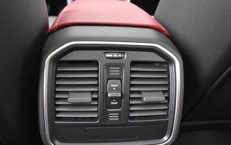 Porsche Macan I рестайлинг, 2025 год, 12 490 000 рублей, 27 фотография