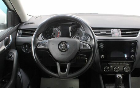 Skoda Octavia, 2018 год, 1 575 000 рублей, 11 фотография