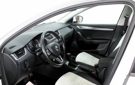 Skoda Octavia, 2018 год, 1 575 000 рублей, 23 фотография