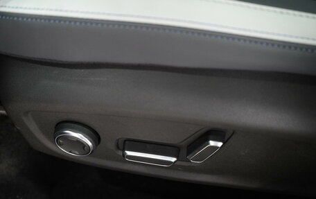 Geely Atlas, 2025 год, 3 760 990 рублей, 10 фотография