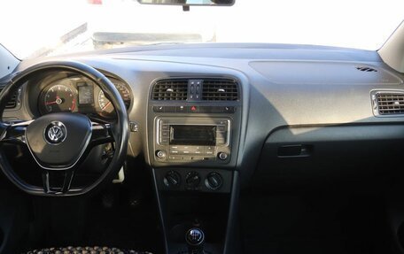 Volkswagen Polo VI (EU Market), 2016 год, 899 000 рублей, 13 фотография