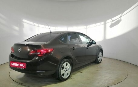 Opel Astra J, 2013 год, 770 000 рублей, 5 фотография