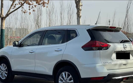 Nissan X-Trail, 2022 год, 2 200 000 рублей, 4 фотография