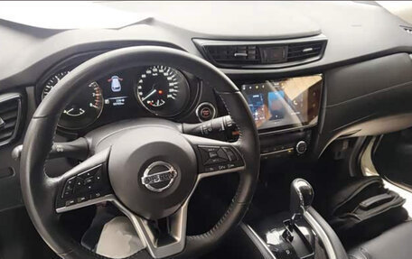 Nissan X-Trail, 2022 год, 2 200 000 рублей, 15 фотография