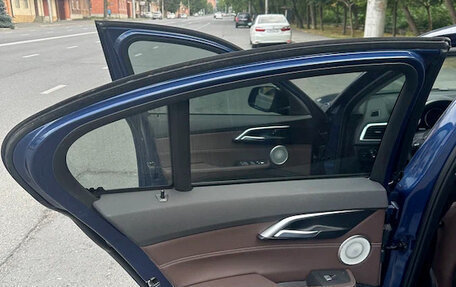 BMW 1 серия, 2021 год, 1 800 000 рублей, 13 фотография