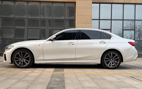 BMW 3 серия, 2022 год, 2 900 000 рублей, 8 фотография