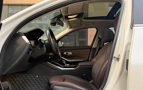 BMW 3 серия, 2022 год, 2 900 000 рублей, 12 фотография