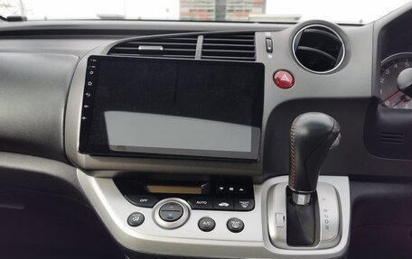 Honda Stream II, 2013 год, 1 150 000 рублей, 11 фотография