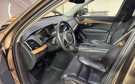 Volvo XC90 II рестайлинг, 2017 год, 4 600 000 рублей, 19 фотография