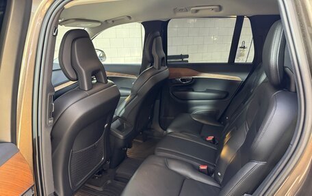 Volvo XC90 II рестайлинг, 2017 год, 4 600 000 рублей, 17 фотография