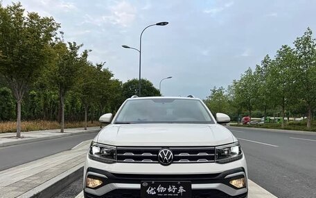 Volkswagen T-Cross I, 2022 год, 1 900 000 рублей, 3 фотография