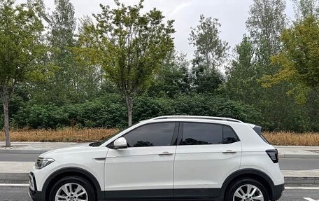 Volkswagen T-Cross I, 2022 год, 1 900 000 рублей, 8 фотография