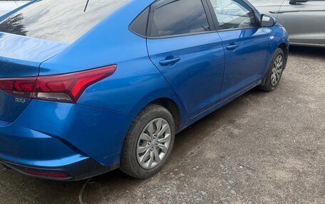 Hyundai Solaris II рестайлинг, 2020 год, 890 000 рублей, 3 фотография