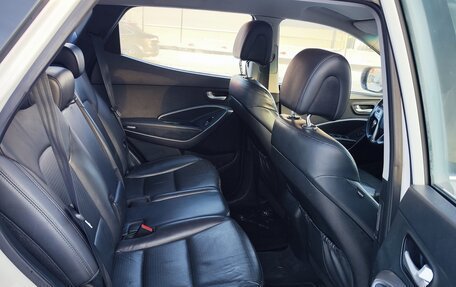 Hyundai Santa Fe III рестайлинг, 2013 год, 1 600 000 рублей, 21 фотография