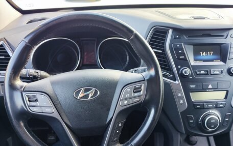 Hyundai Santa Fe III рестайлинг, 2013 год, 1 600 000 рублей, 25 фотография