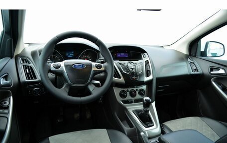 Ford Focus III, 2011 год, 830 000 рублей, 12 фотография