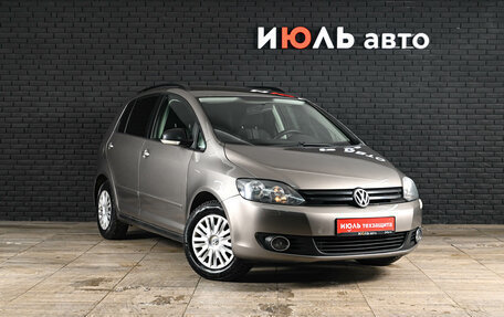 Volkswagen Golf Plus II, 2012 год, 905 000 рублей, 3 фотография