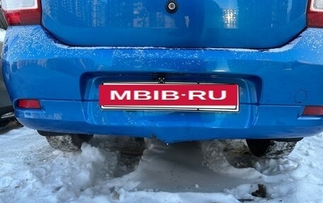 Renault Logan II, 2017 год, 850 000 рублей, 13 фотография