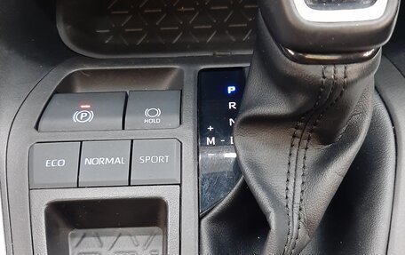 Toyota RAV4, 2022 год, 3 090 000 рублей, 23 фотография