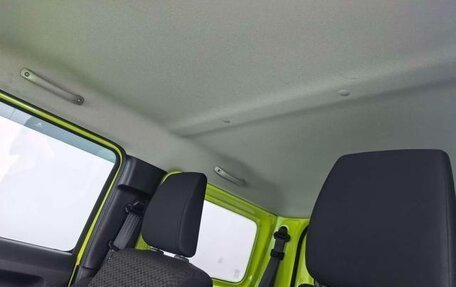 Suzuki Jimny, 2025 год, 2 000 000 рублей, 8 фотография