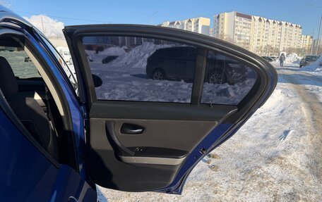 BMW 3 серия, 2007 год, 890 000 рублей, 11 фотография