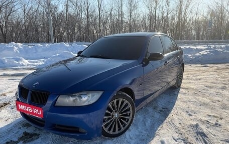 BMW 3 серия, 2007 год, 890 000 рублей, 18 фотография