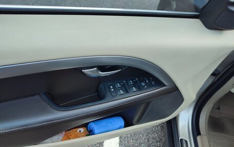 Volvo XC70 II рестайлинг, 2011 год, 1 700 000 рублей, 17 фотография