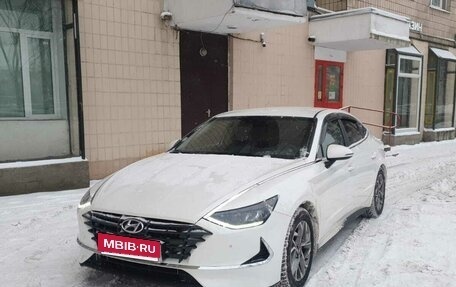 Hyundai Sonata VIII, 2020 год, 1 700 000 рублей, 1 фотография