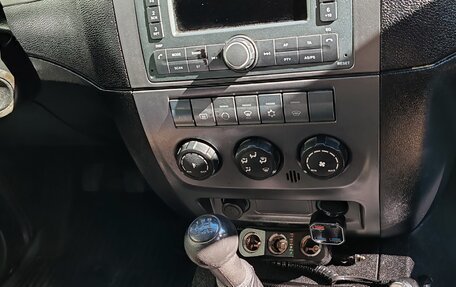 ЛуАЗ Patriot, 2014 год, 950 000 рублей, 18 фотография