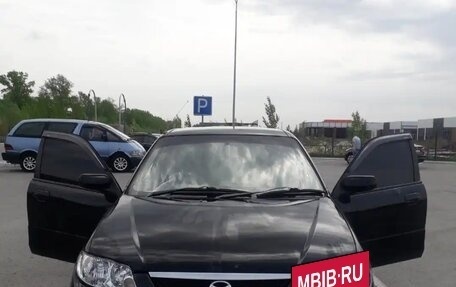 Mazda Familia, 2002 год, 220 000 рублей, 2 фотография