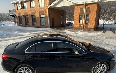 Mercedes-Benz A-Класс, 2020 год, 3 000 000 рублей, 3 фотография