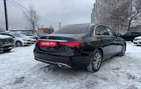 Mercedes-Benz E-Класс, 2021 год, 2 450 000 рублей, 5 фотография