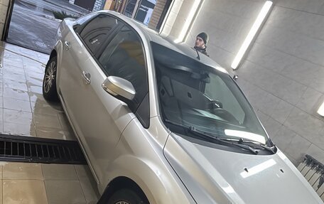 Ford Focus II рестайлинг, 2009 год, 600 000 рублей, 2 фотография