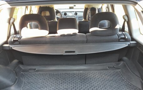 Mitsubishi Outlander III рестайлинг 3, 2004 год, 700 000 рублей, 9 фотография