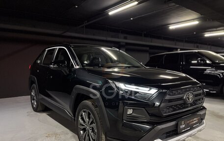 Toyota RAV4, 2025 год, 5 990 000 рублей, 4 фотография