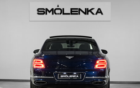 Bentley Flying Spur, 2020 год, 22 000 000 рублей, 4 фотография