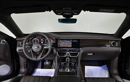 Bentley Flying Spur, 2020 год, 22 000 000 рублей, 8 фотография