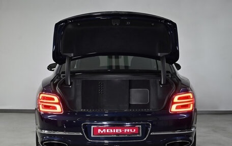 Bentley Flying Spur, 2020 год, 22 000 000 рублей, 5 фотография