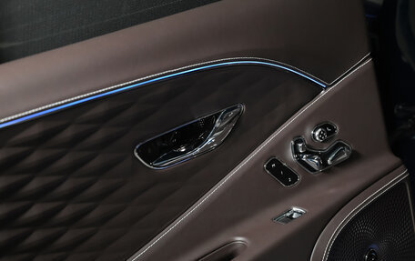 Bentley Flying Spur, 2020 год, 22 000 000 рублей, 16 фотография